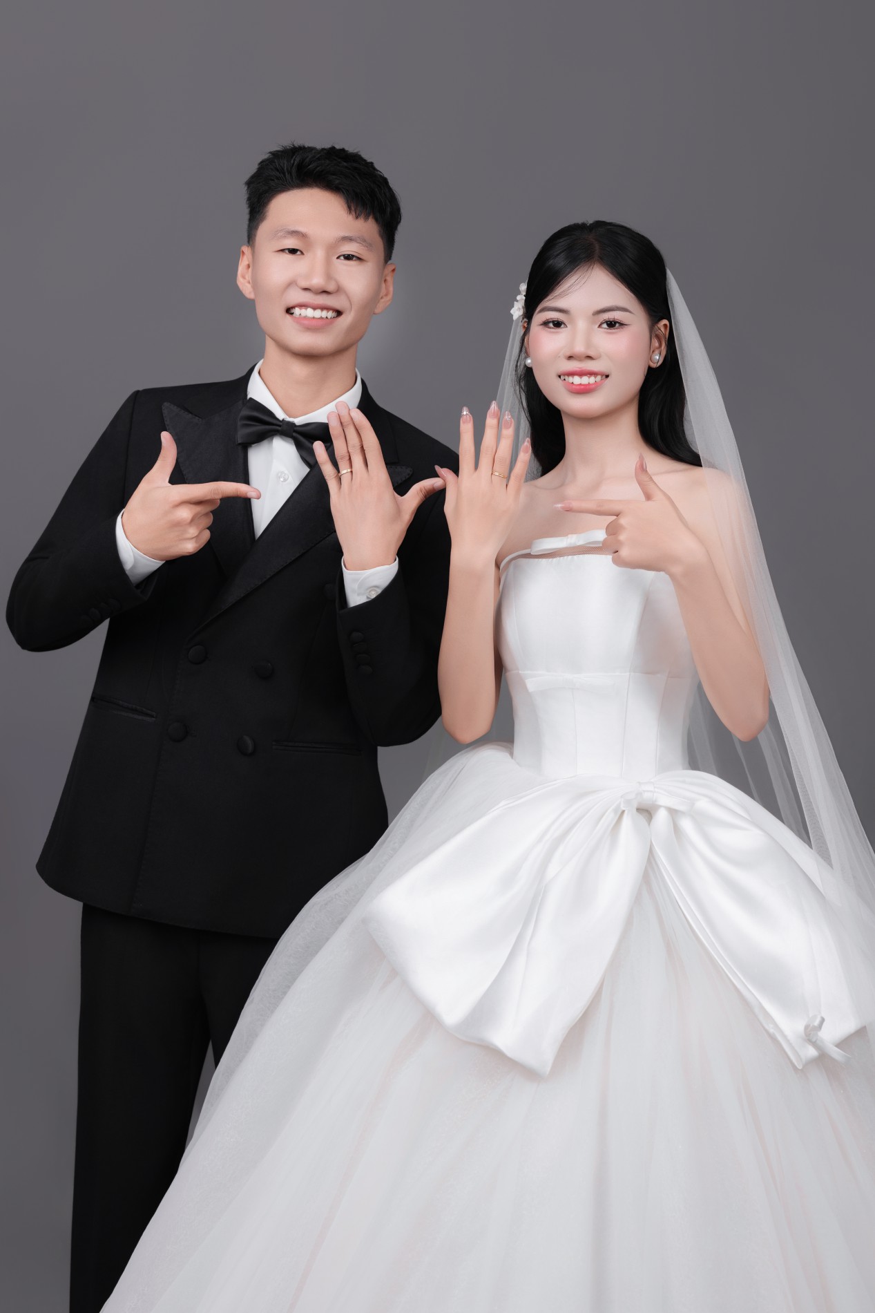 ĐỨC HIẾN & KIM CHI